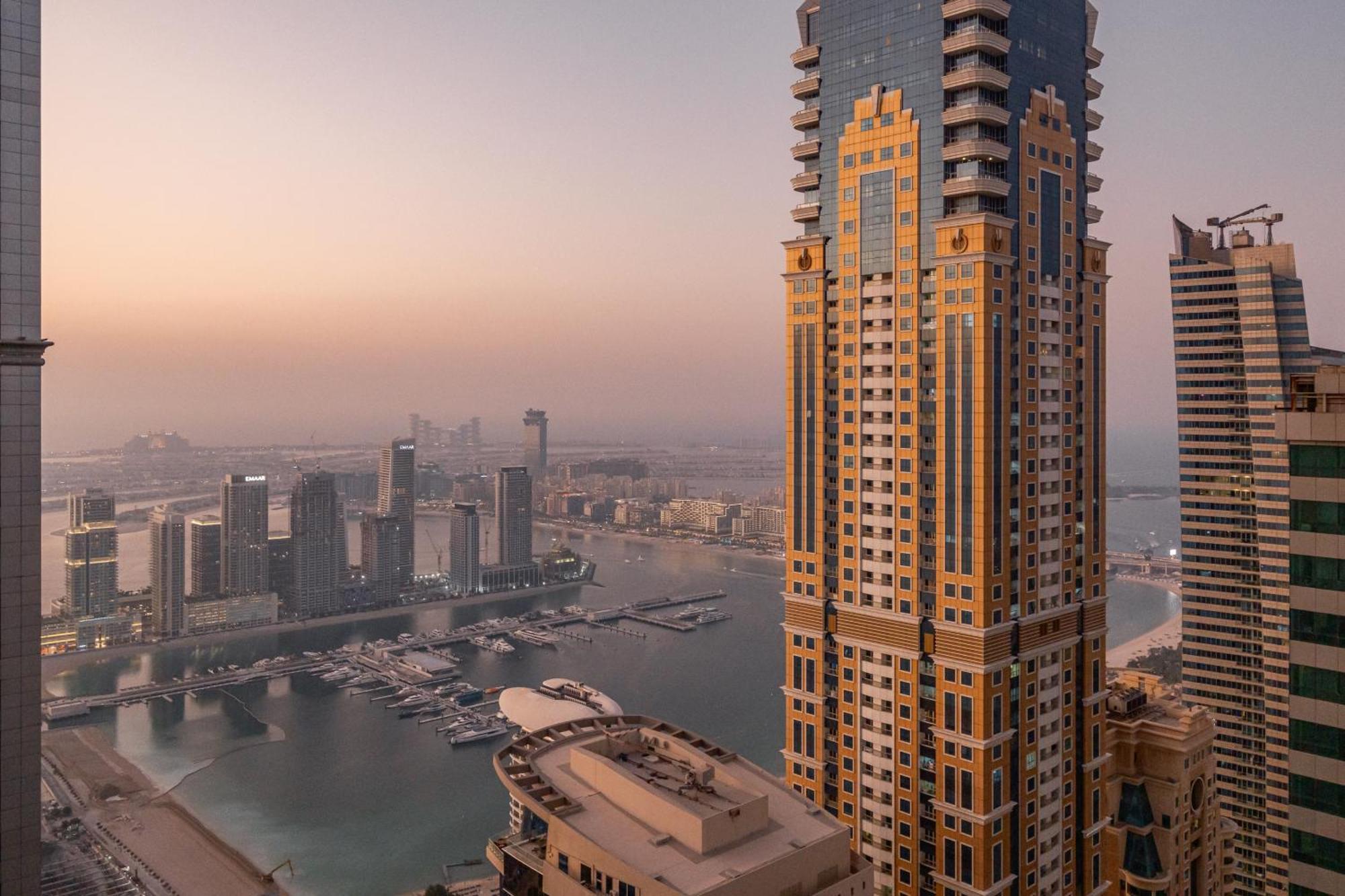 Hostel Torch 77 - By Saffron House Dubaj Exteriér fotografie